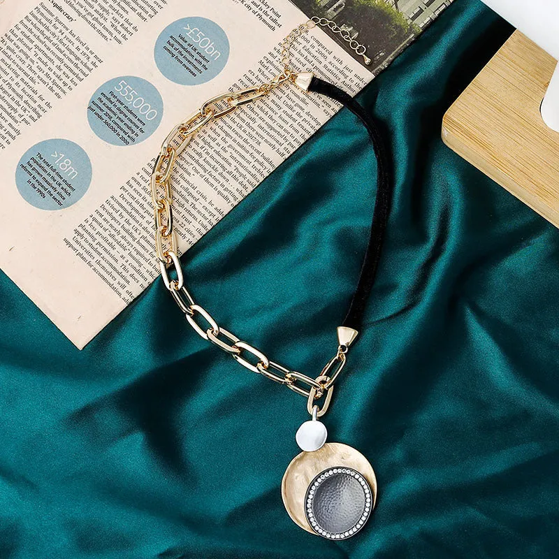 ANCIENT-ANCIENT NECKLACE