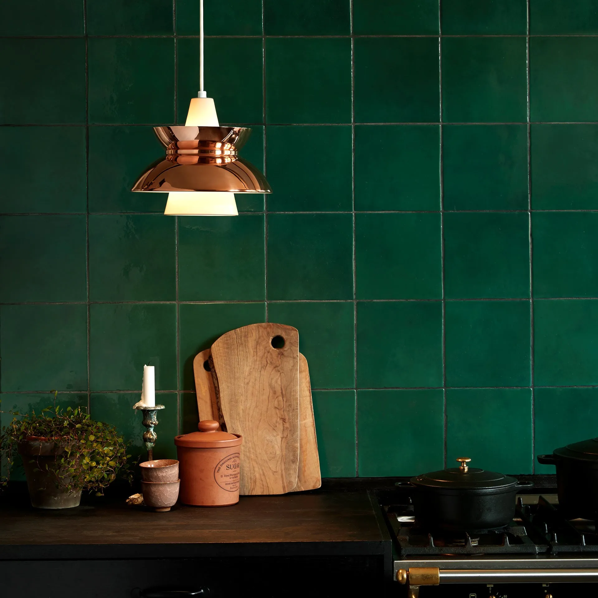 Doo-Wop Pendant by Louis Poulsen