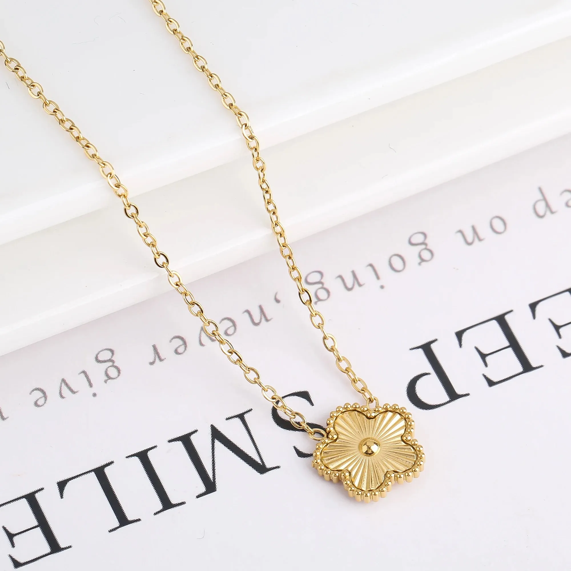 High Quality Luxury Stainless Steel Botanical Jewelry Set for Women