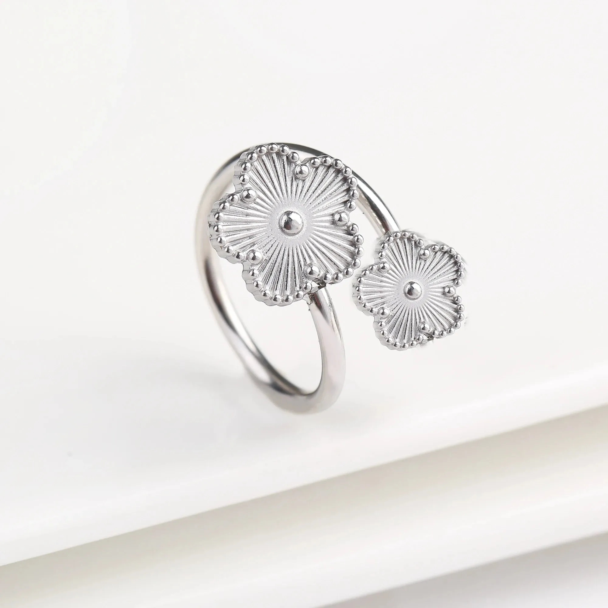 High Quality Luxury Stainless Steel Botanical Jewelry Set for Women