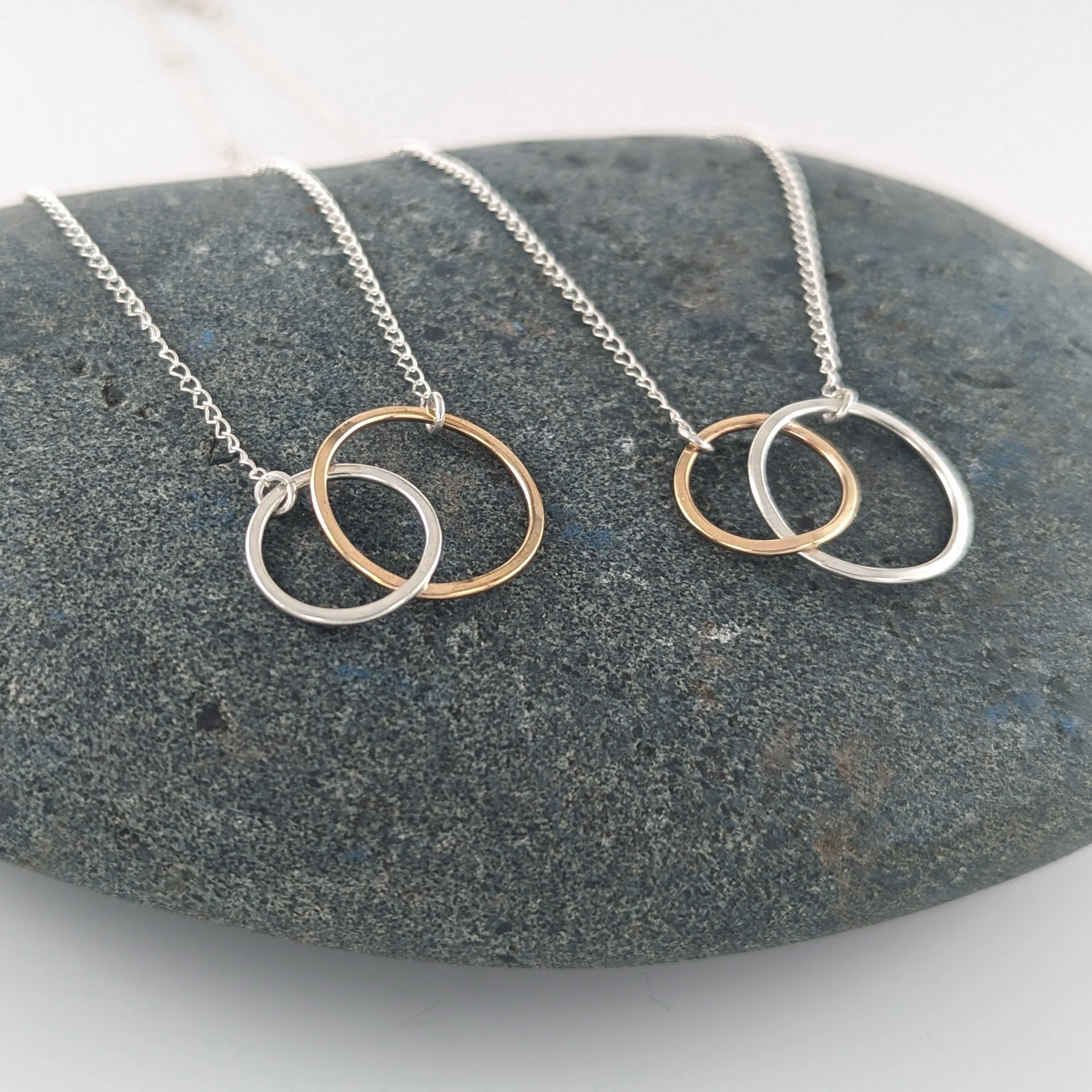 Interlocking Circles Pendant