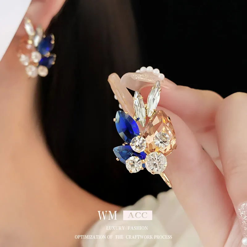 Luxurious Droplet Droplet Leaf Alloy Electroplating Earrings