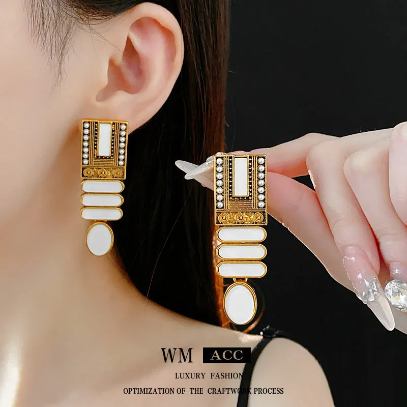 Luxurious Quadrilateral Ellipse Geometric Artificial Pearl Electroplating Earrings