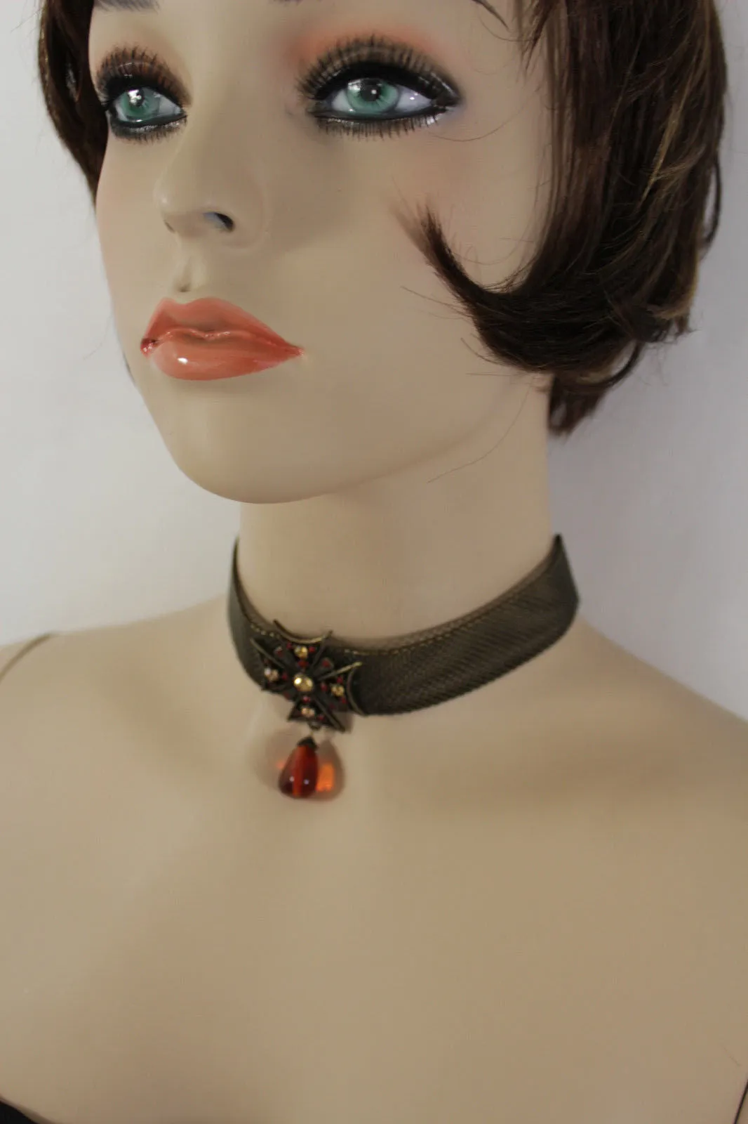 Mesh Metal Chains Choker Necklace Cross Charm Pendant Big Red Stone Bead