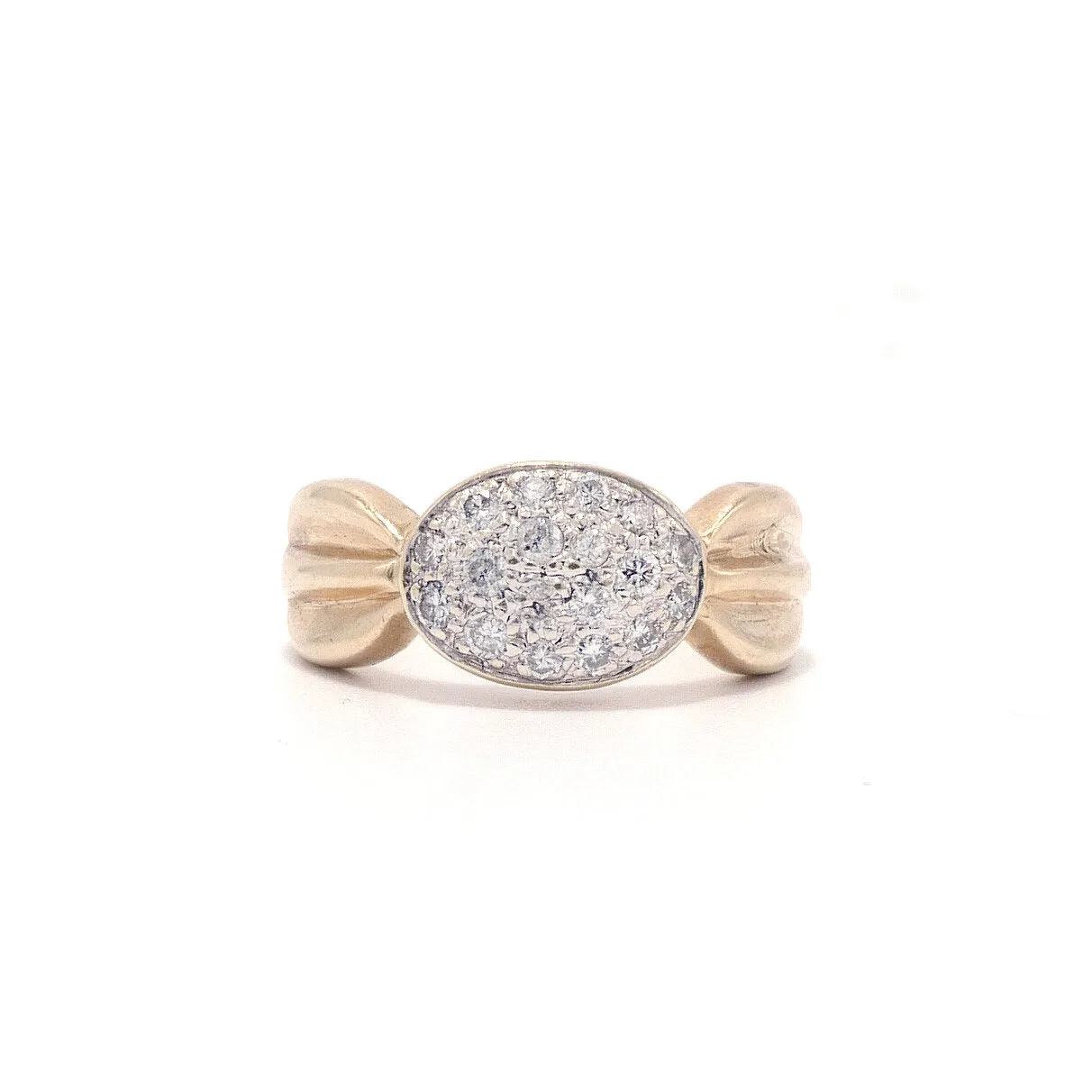 Mia Pavé Oval Ring