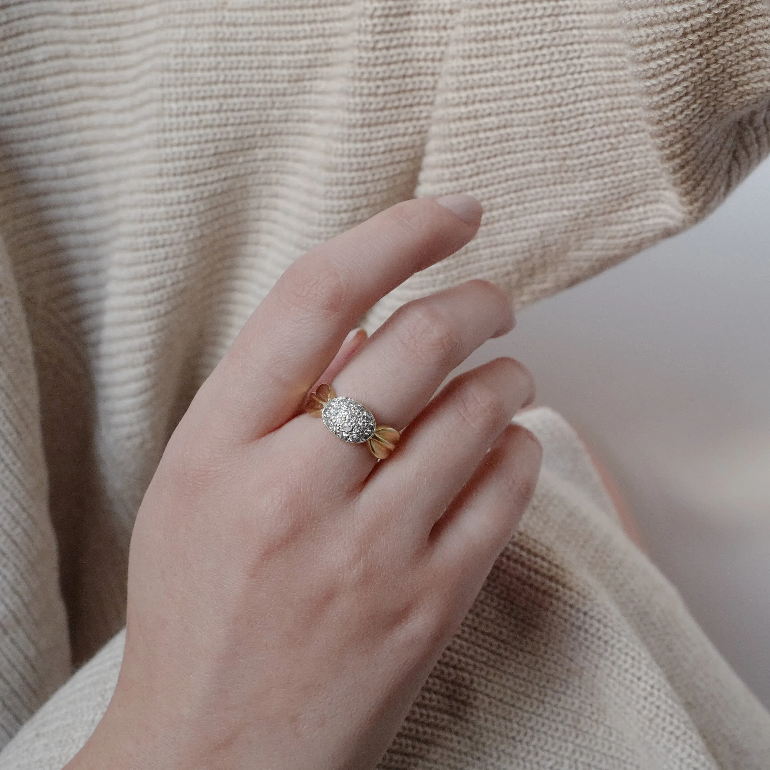 Mia Pavé Oval Ring