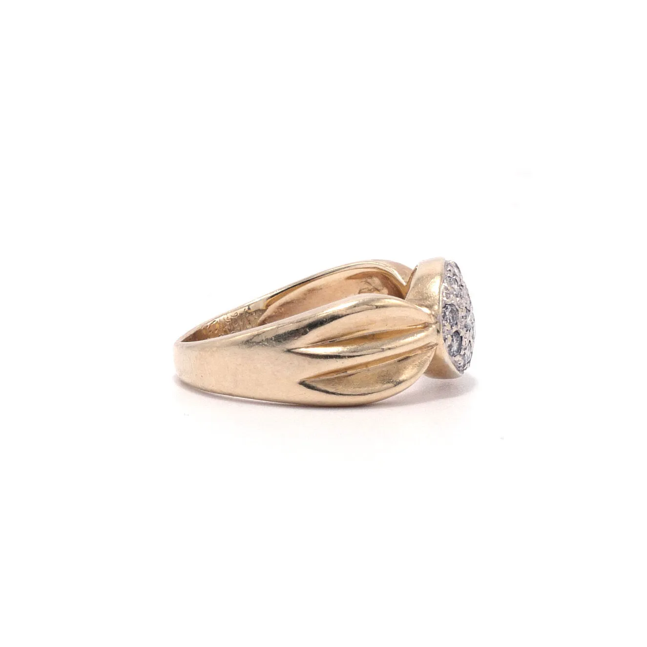 Mia Pavé Oval Ring