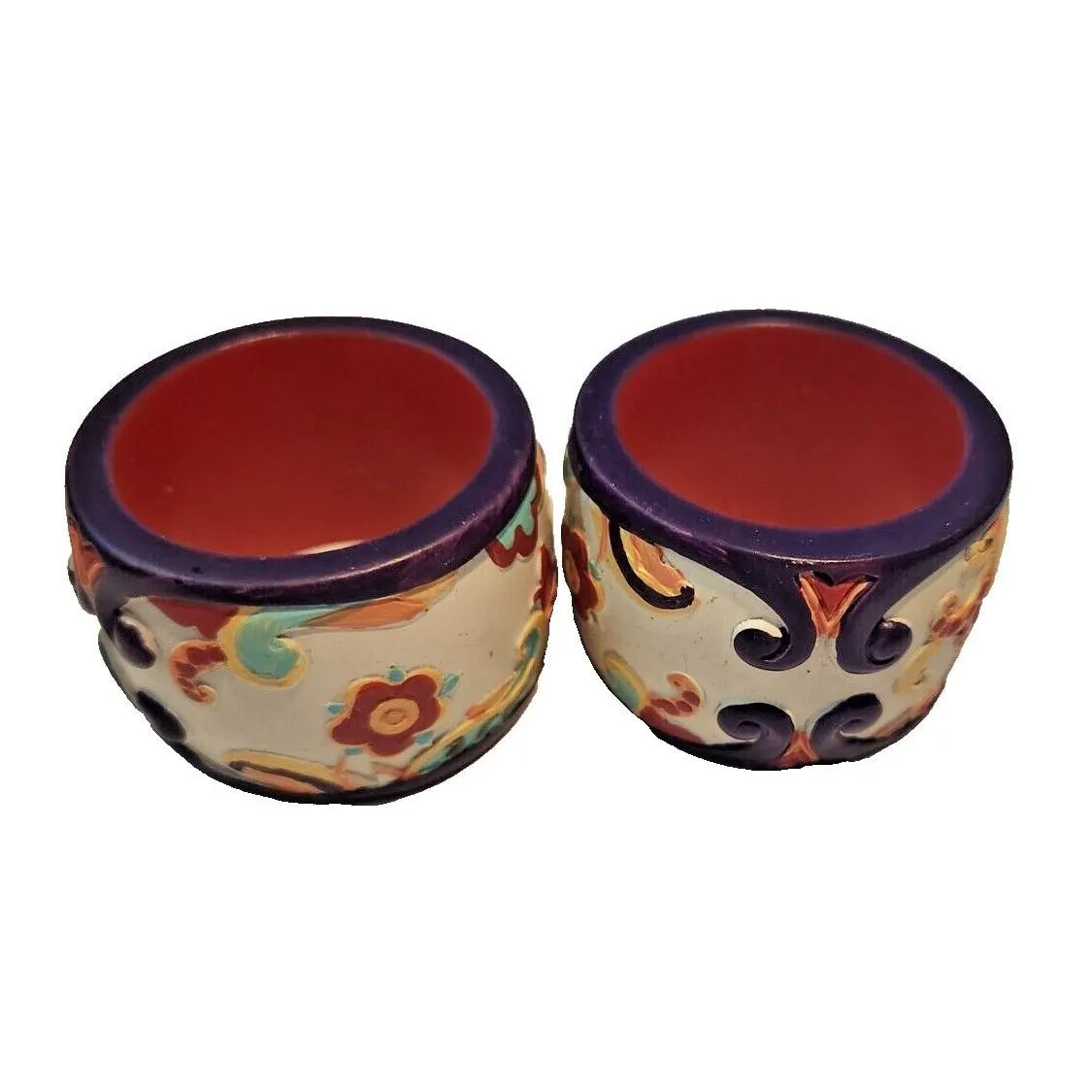 Napkin Rings Painted White  Wood  Flowers Set of 2  Round 1  1/4" x 2"