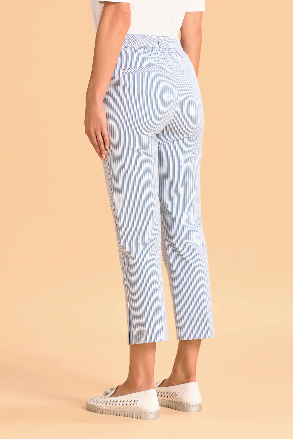 Seersucker Stripe Capri Pant - Navy & White Stripe