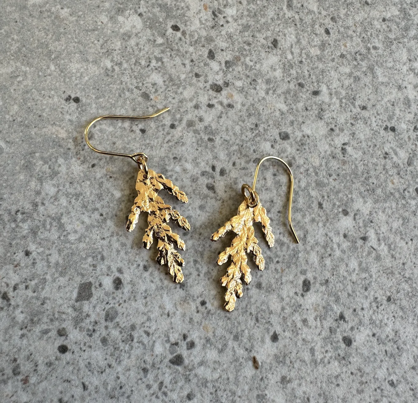 Tiny Cedar Earrings in Yellow Gold
