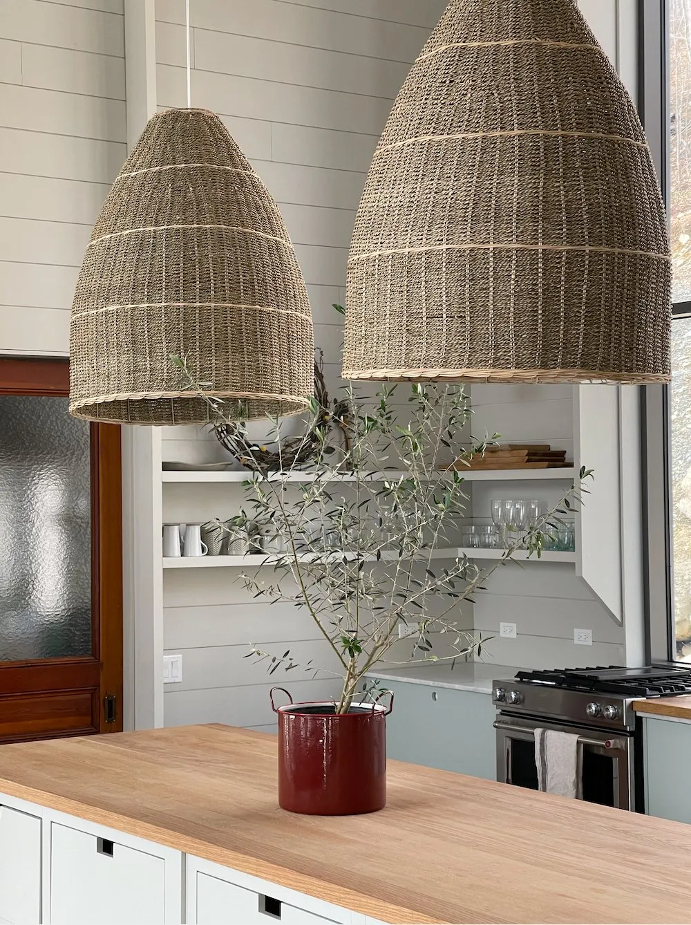 TOSCANY SEAGRASS  BASKET LAMP SHADE