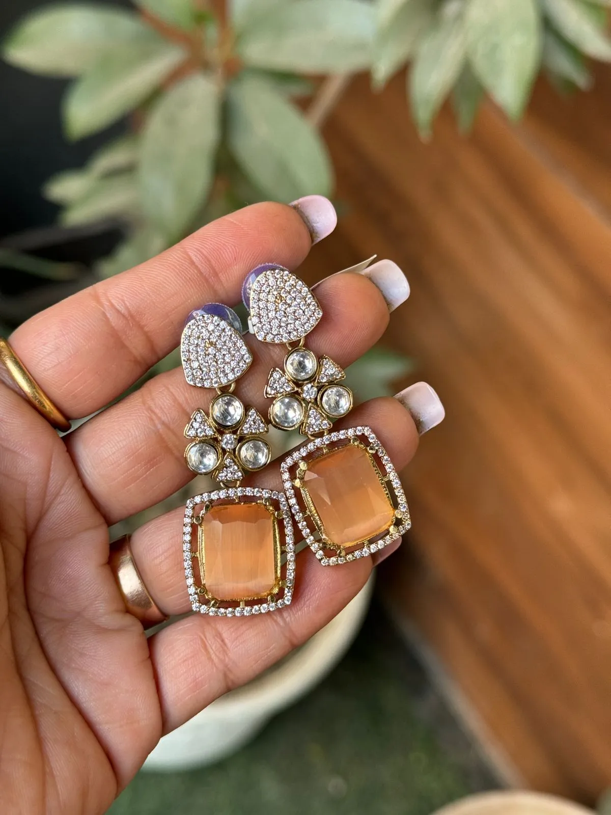 Tradition and Elegance Classic Victorian-Style Polki and Kundan Earring Studs