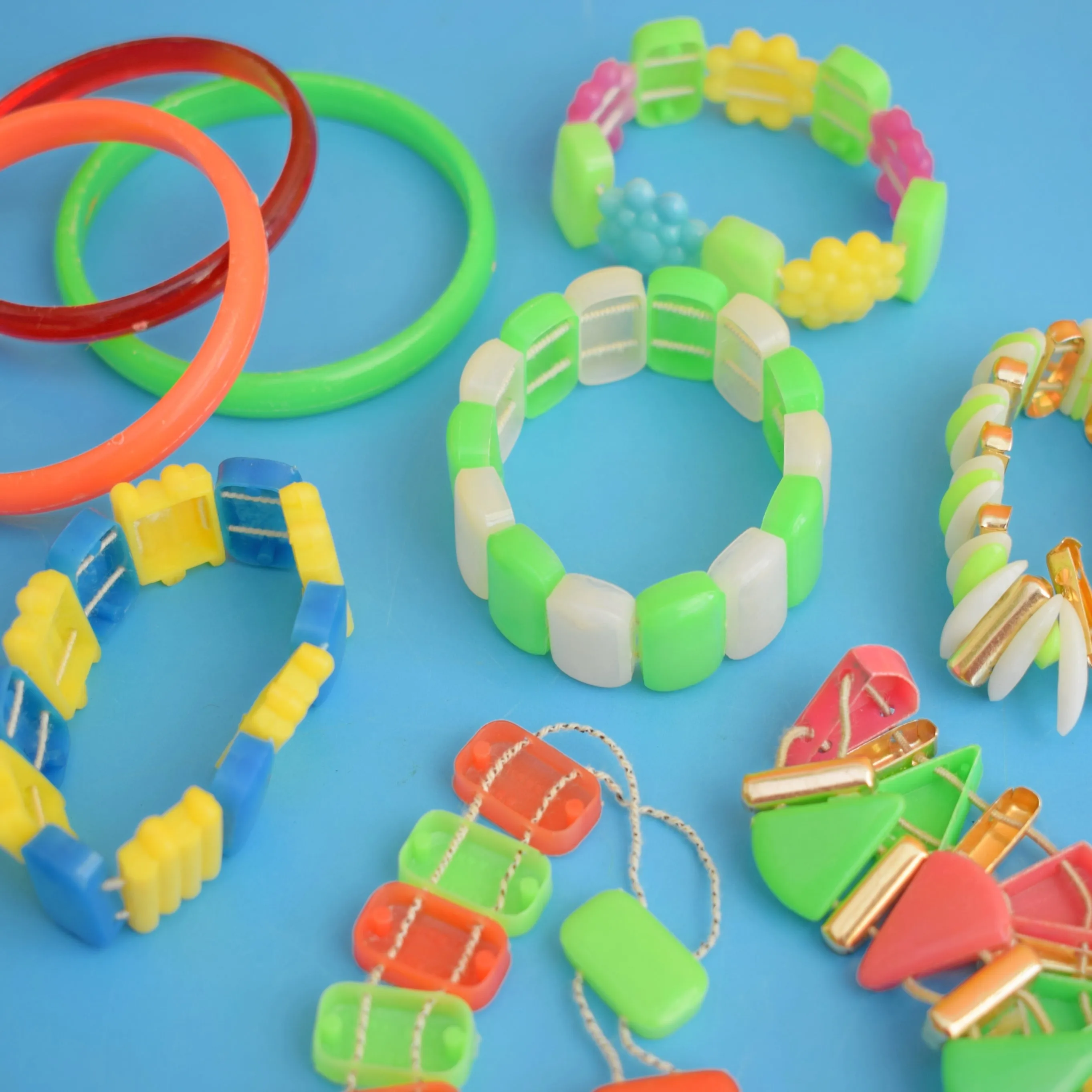 Vintage 1970s Fun Plastic Jewellery / Bits - Kids
